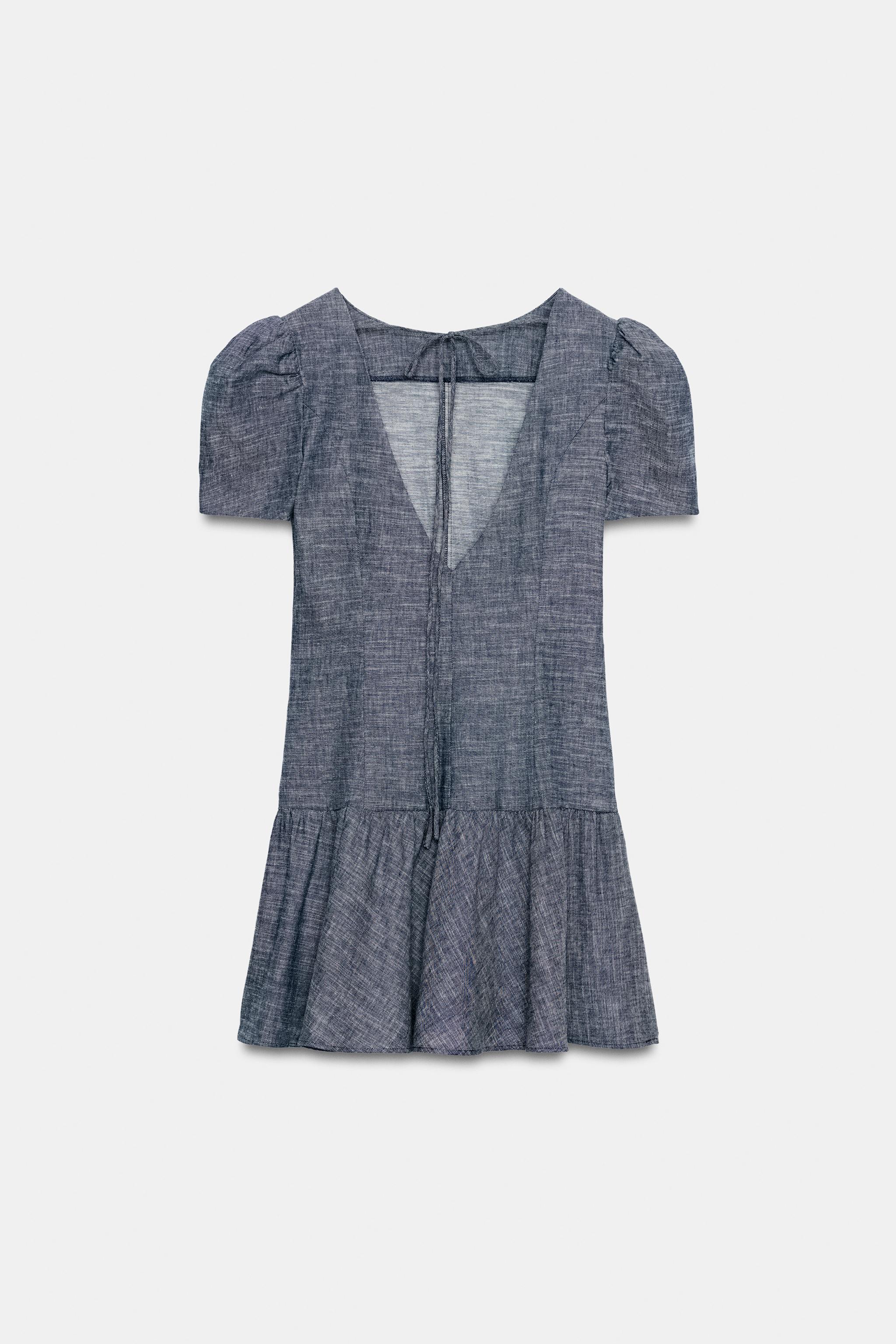 ROBE COURTE À MANCHES BOUFFANTES